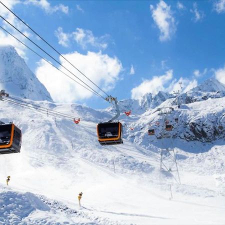 Lovely Apartment In Neustift Im Stubaital With Mountain View Exteriör bild