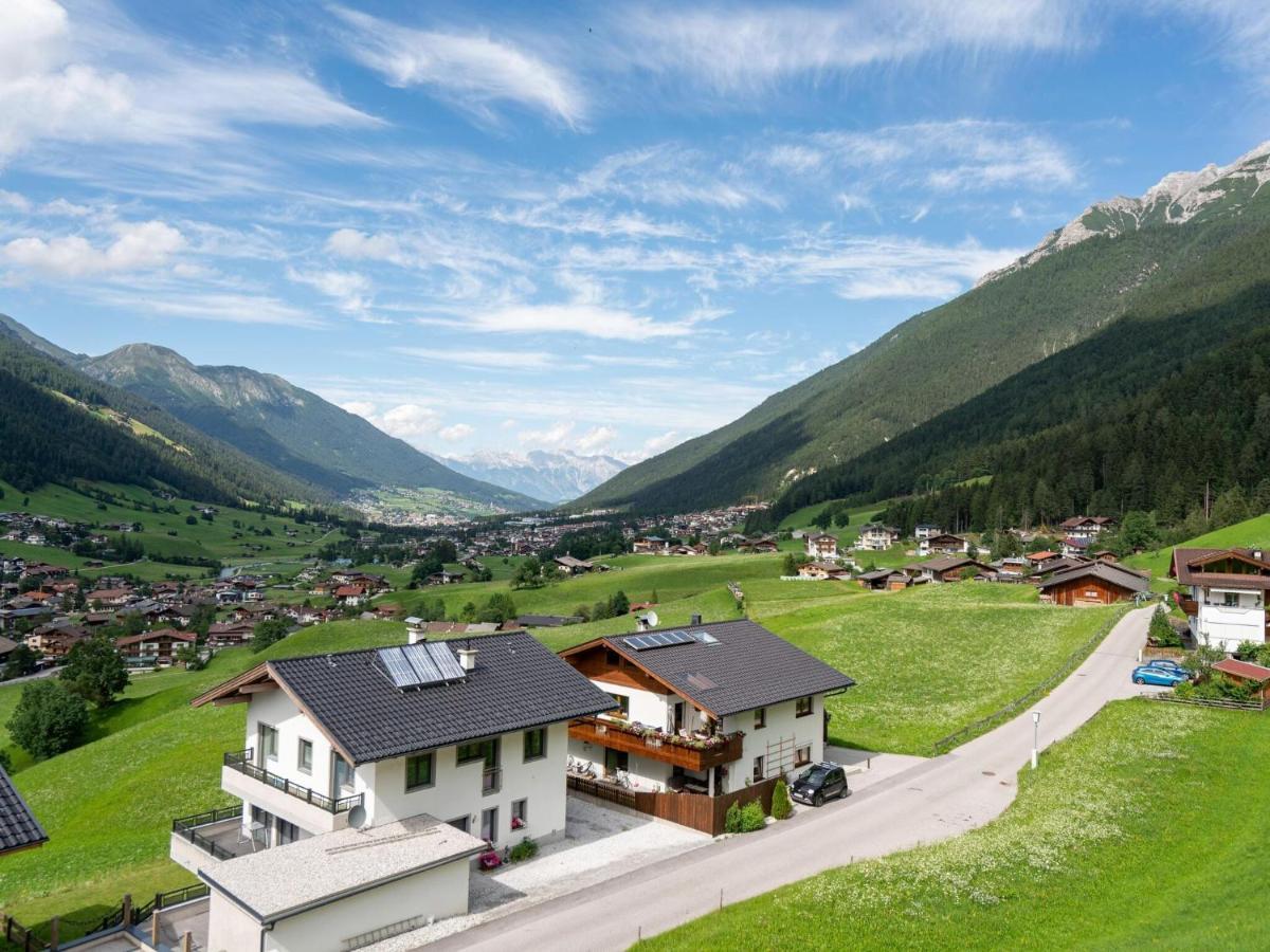 Lovely Apartment In Neustift Im Stubaital With Mountain View Exteriör bild